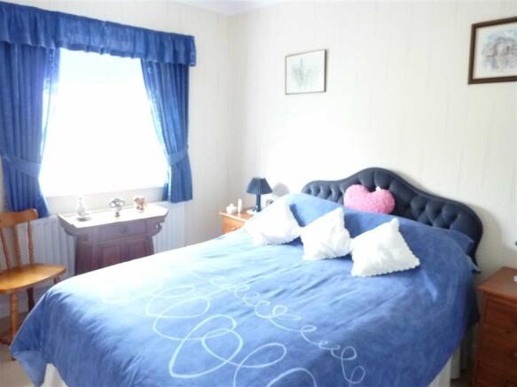 BEDROOM  2