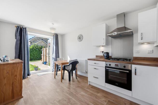 Dining Kitchen  0011.jpg