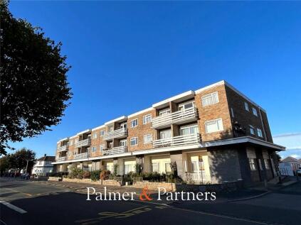 Kings Avenue, Clacton-on-Sea, Essex, CO15