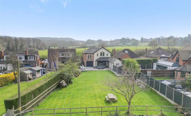 15 Ticknall Road, Hartshorne