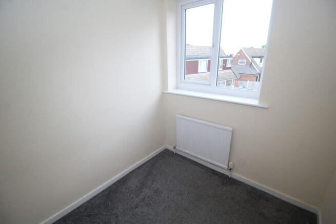 3 bed Semi-Detached for sale Image 11