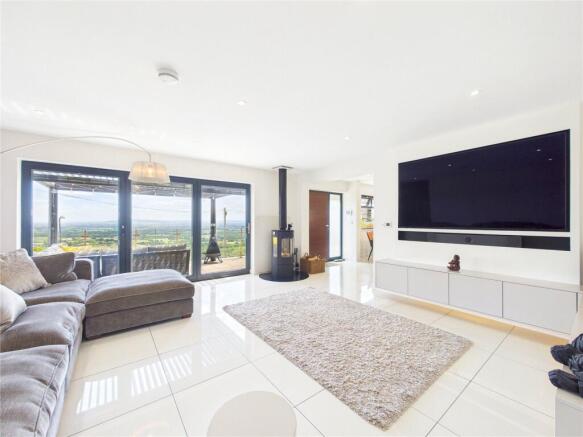 Lower Wyche Road, Malvern, Worcestershire, WR14 photo 4