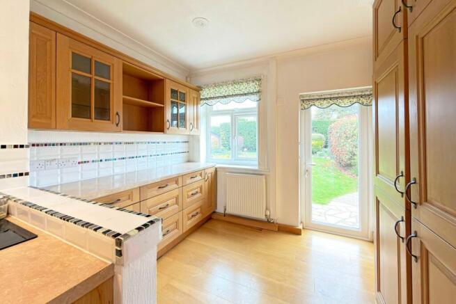 Ruston Park, Rustington, BN16 photo 4