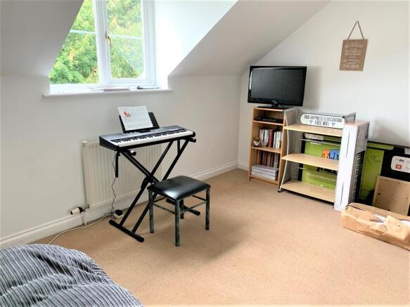 Photo 6