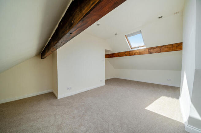 2 bed Terraced for sale Image 12