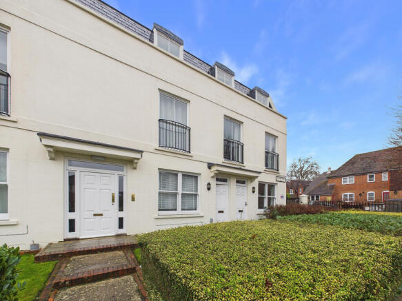 Flat for sale Westerly Mews, Canterbury CT2