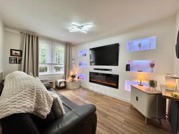 Floorsburn Crescent, Johnstone lounge