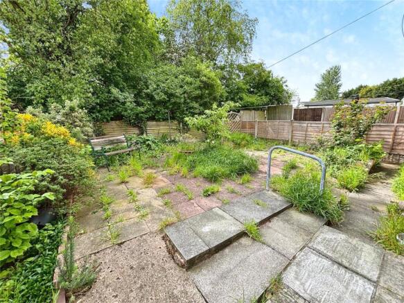 2 bed Flat for sale Image 7