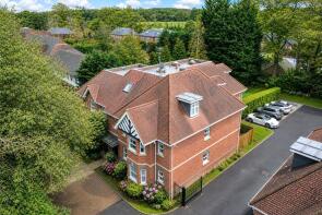 1, Tudor Court, London Road, Windlesham GU20 6PJ