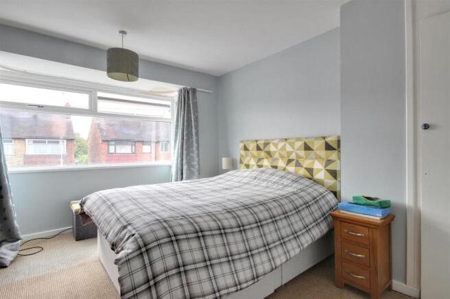 3 bed Semi-Detached for sale Image 11