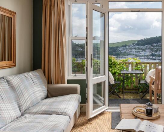Living Room & Balcony_19 Above Town, Dartmouth