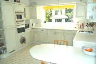 KITCHEN/BREAKFAST RO