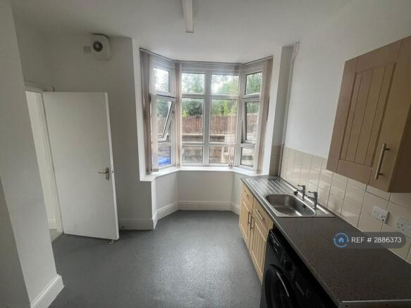 Bearwood Hill Road, Burton-On-Trent, DE15 - View 5