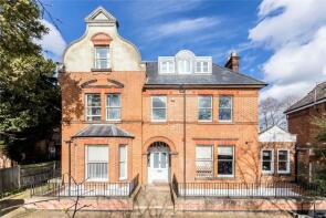 7, 88 Downe House, West Hill, London SW15 2UJ