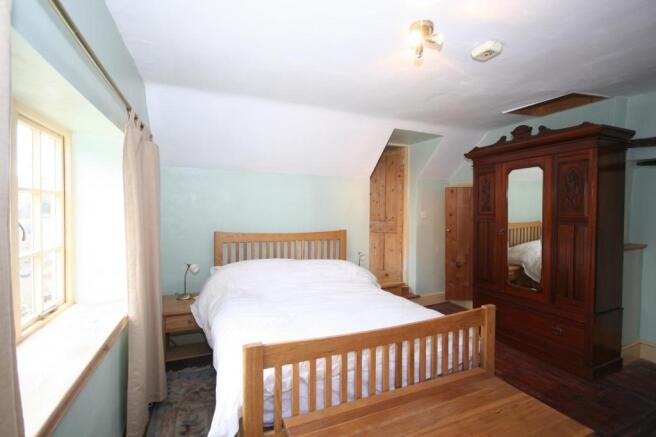 Bedroom 2 (Double)