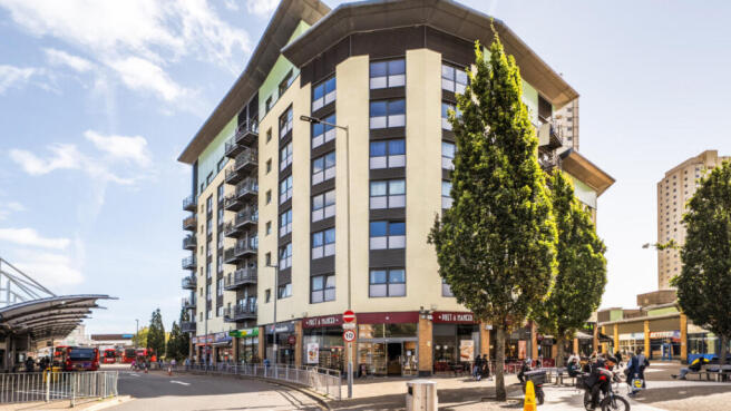 2-bed flat on Geary Court, The Concourse, Edmonton, N9 0TQ, £240,000