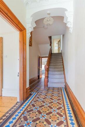 Plastruton Avenue 90-7.jpg
