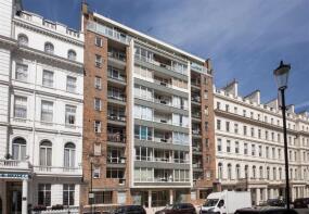 32, 63 Heron Court, Lancaster Gate, London W2 3NJ