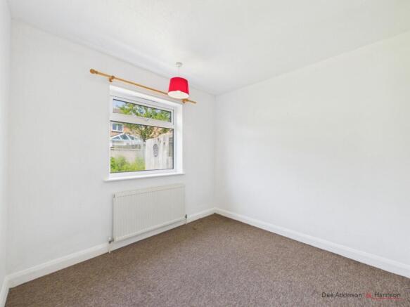 2 bed Semi-Detached Bungalow for sale Image 10