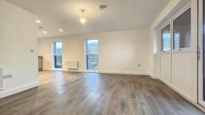 2, Thomas Drive, Castle Hill, Swanscombe DA10 1EX