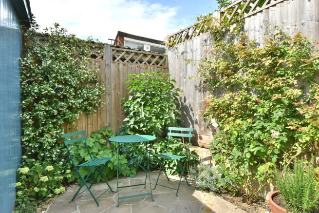 Photo 18
