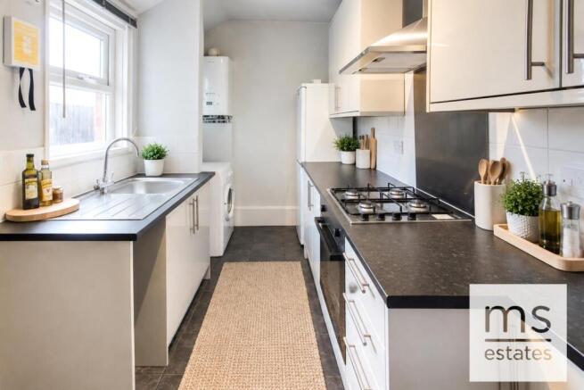 new kitchen.jpg