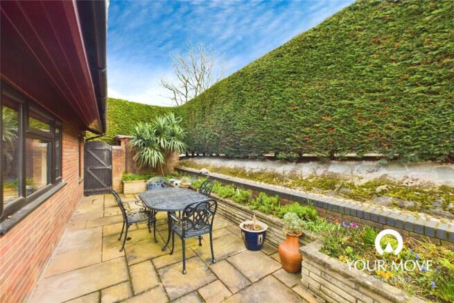 Outside & Gardens