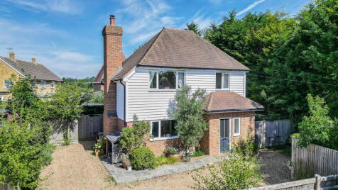 With A Detached Kiln In Sandhurst