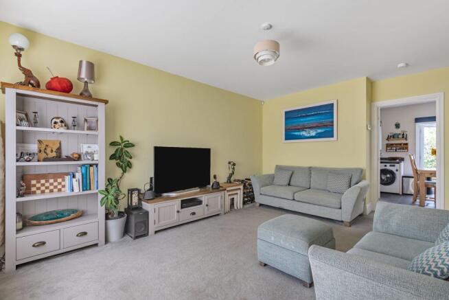 3 bed End of Terrace to rent Image 7