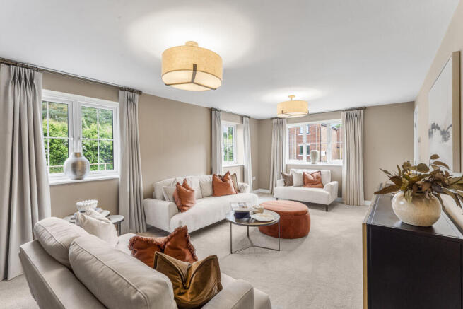 4 bed Detached for sale Image 6
