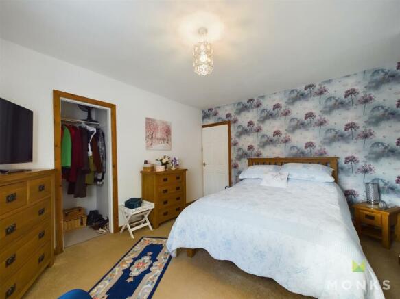 CAM01420G0-PR0466-STILL009.jpg