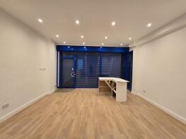 Flat A, 173, St Albans Road, Watford WD24 5BD