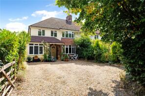 43, Bullsland Lane, Chorleywood WD3 5BD