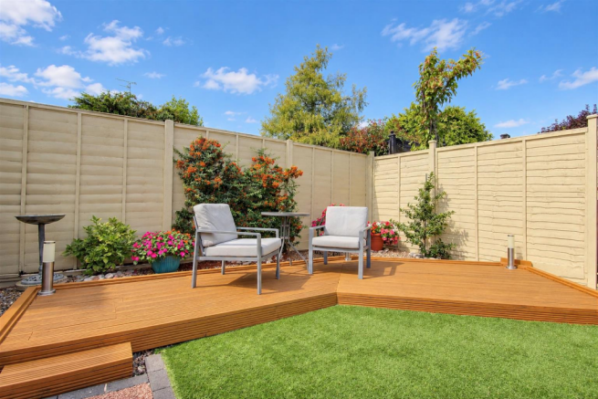 2 bed Semi-Detached Bungalow for sale Image 11