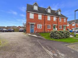 77, Kingscroft Drive, Brough HU15 1FH