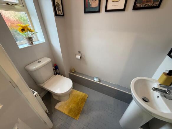 4 bed Terraced for sale Image 11