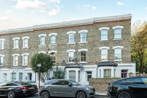 65, Alexander Road, London N19 4JN