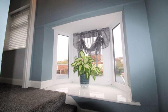 Landing window