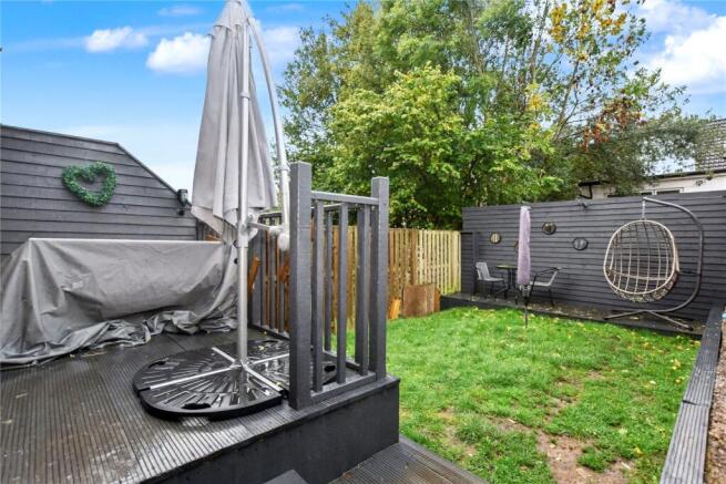 3 bed Semi-Detached for sale Image 8