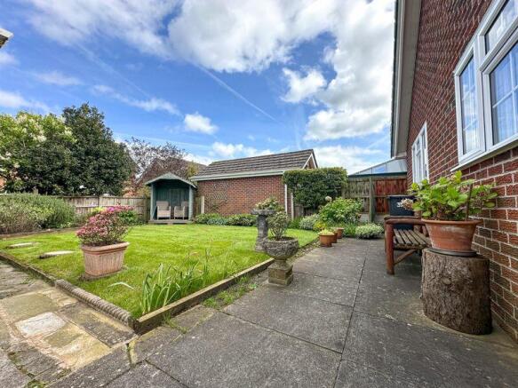 Photo 15