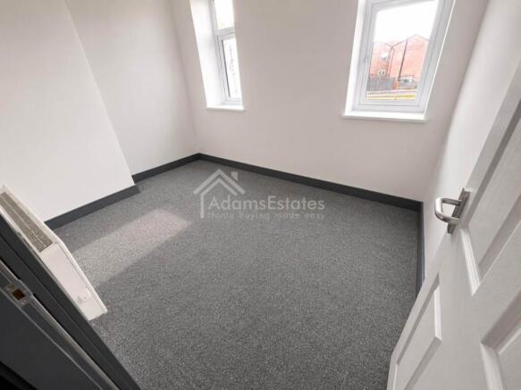 11 bed Flat for sale Image 5