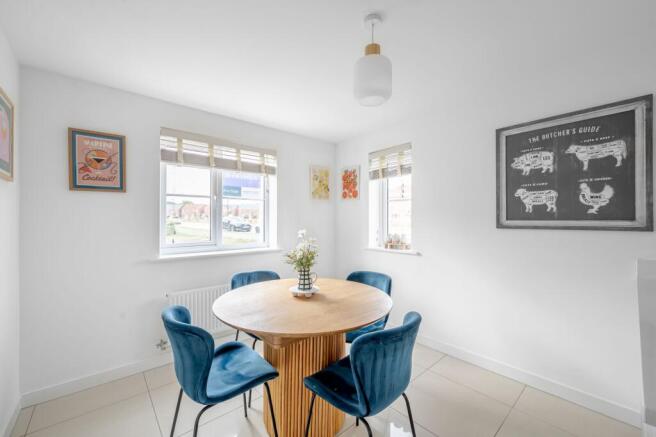 3 bed Detached for sale Image 9