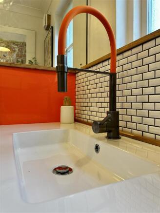 Cloakroom/Utility