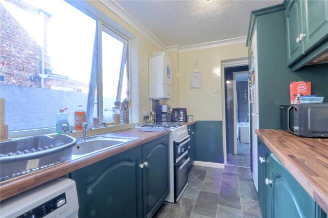 3 bed Terraced for sale Image 5