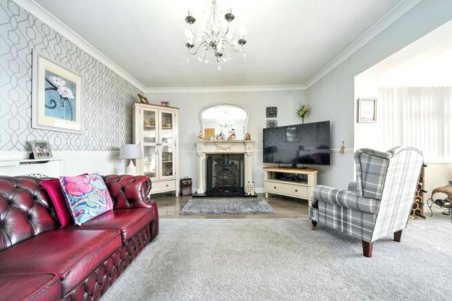 Sandyfields Road, LOWER GORNAL, DY3 3DJ photo 4