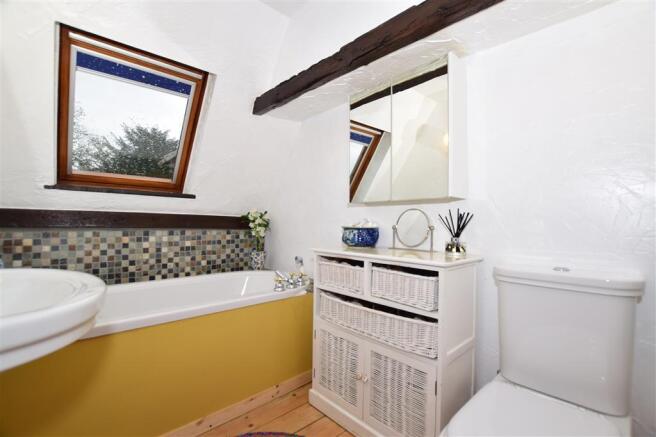 En-Suite Bathroom