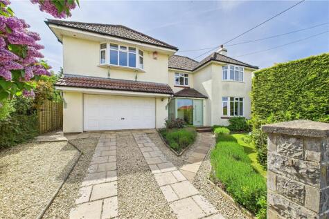 Beautifully extended family home in Upper Clevedon