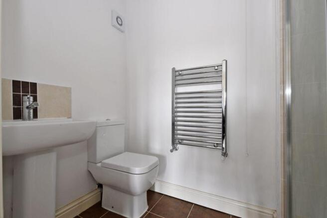 Cloakroom/ WC