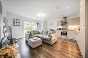99, Havelock Drive, Greenhithe DA9 9XT