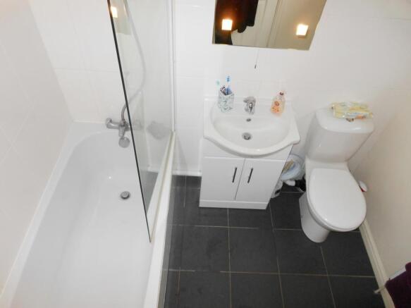 BATHROOM: